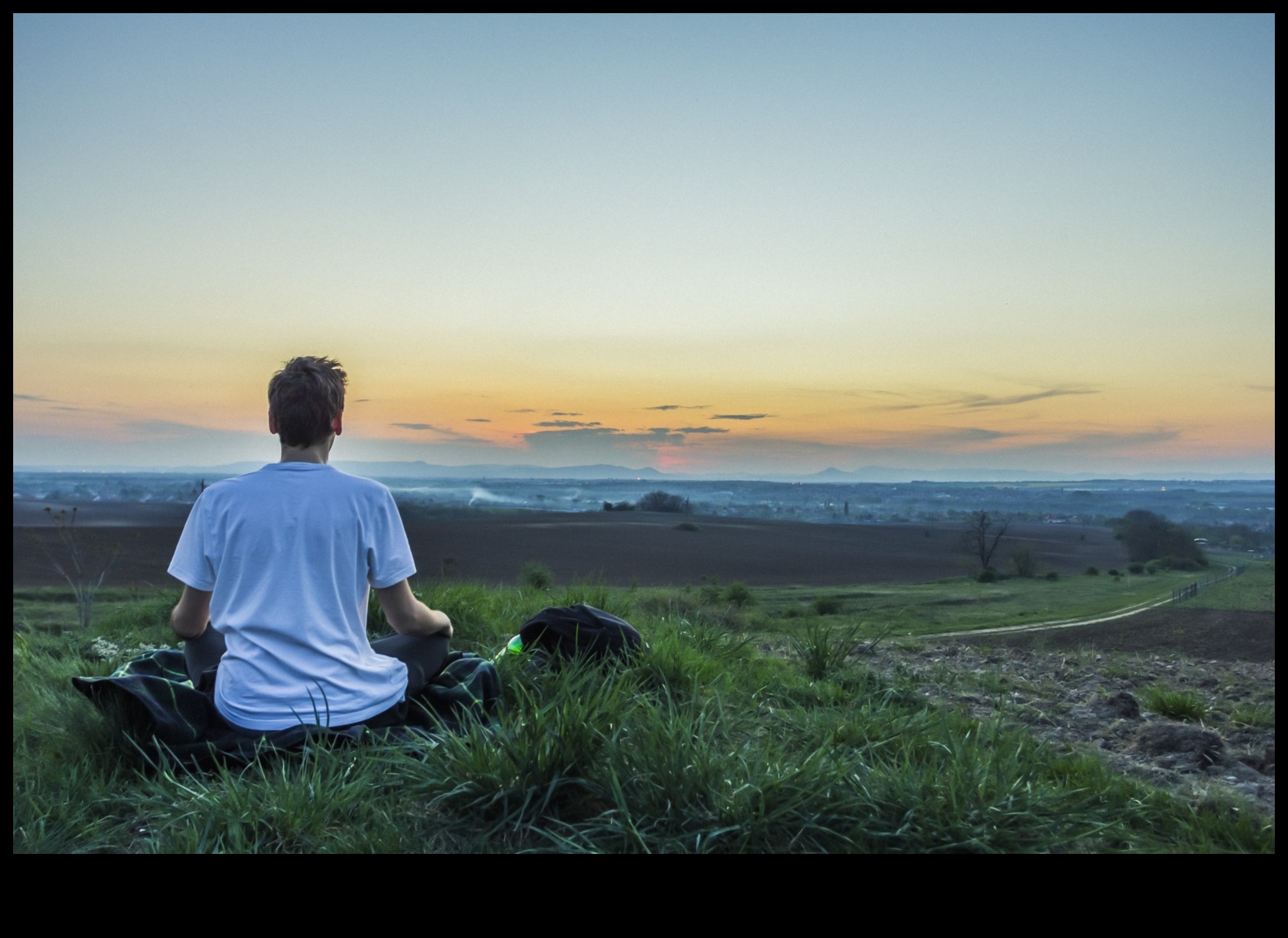 Meditasyon: İçsel Huzura Giden Yeni Başlayanların Yolculuğu